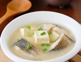 豆腐黑魚湯 豆腐黑魚湯