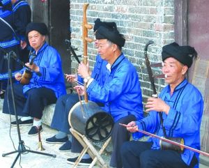壯族末倫由當地民間歌曲發展而來
