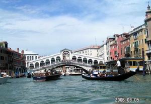 義大利威尼斯里阿爾托橋