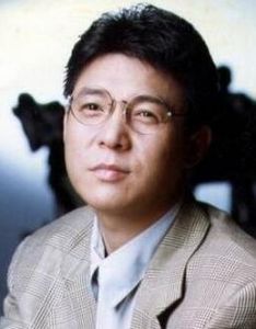 想哭就哭我還有夢 想哭就哭我還有夢