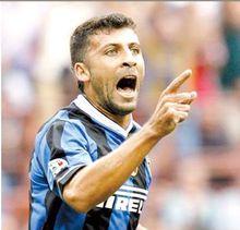 球場上的薩穆埃爾