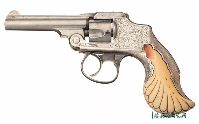 這才是真正的“暴力美學”!史密斯·蒂芙尼合作版精品手槍 這才是真正的“暴力美學”!史密斯·蒂芙尼合作版精品手槍