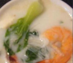 明蝦菜膽竹蓀燉鴿蛋 明蝦菜膽竹蓀燉鴿蛋