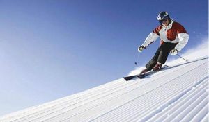 石河子臥龍山滑雪場