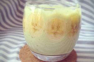 香蕉優酪乳奶昔 香蕉優酪乳奶昔