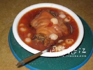 大黃醃豬手 大黃醃豬手