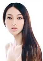 張儷飾演【淇】