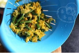 清炒頂花黃瓜仔 清炒頂花黃瓜仔