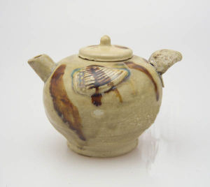 唐長沙窯鳥型壺 唐長沙窯鳥型壺