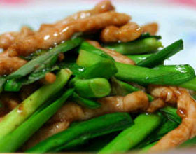 韭菜梗炒肉絲 韭菜梗炒肉絲
