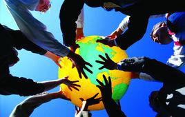 凝聚力[群體成員之間團結協作的程度]