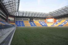 團泊足球場 團泊足球場