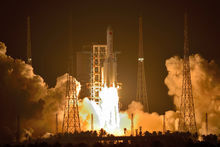 長征五號成功首飛