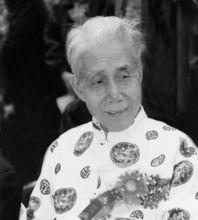 老藝術家伍嘉陵