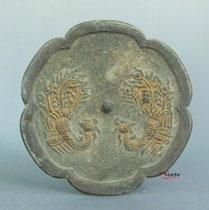 宋青銅鎏金雙鳳紋葵花鏡 宋青銅鎏金雙鳳紋葵花鏡