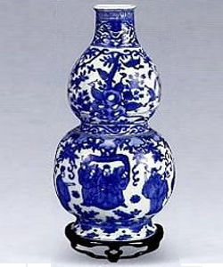 明萬曆青花人物葫蘆形瓶 明萬曆青花人物葫蘆形瓶