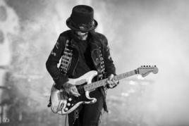 Mick[Slipknot活結樂隊，7號吉他手]