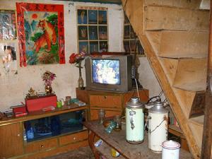 猛古地四村村民家的電視