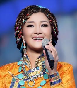 降央卓瑪[藏族歌手]