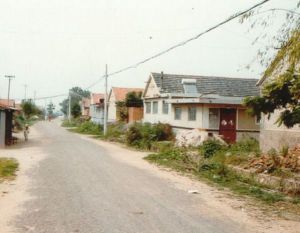 前我樂村 前我樂村