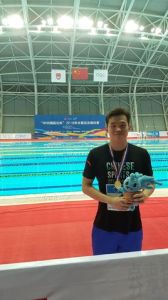 王舟[中國游泳運動員]