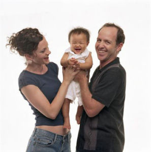 《海牙跨國收養公約》