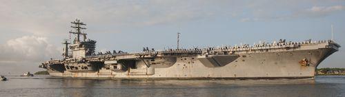 尼米茲號航空母艦