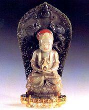 釋迦牟尼玉雕像