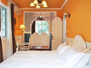 若雅假日旅館 若雅假日旅館