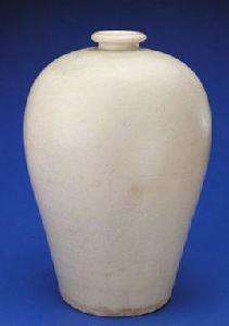 唐白釉梅瓶 唐白釉梅瓶