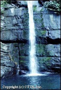 鴛鴦谷瀑布群 鴛鴦谷瀑布群