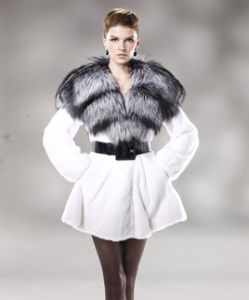 水貂皮草大衣 水貂皮草大衣