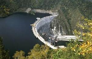 薩揚-舒申斯克壩