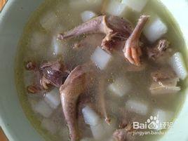 蘿蔔燉乳鴿 蘿蔔燉乳鴿