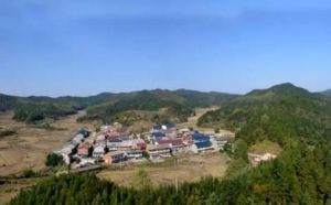 力六山上村 力六山上村