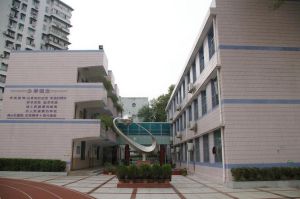 武漢市東方紅國小 武漢市東方紅國小