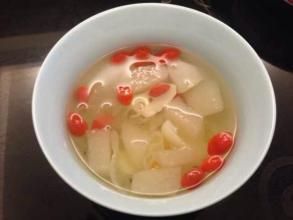 桂花雪梨銀耳羹 桂花雪梨銀耳羹
