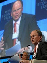 詹姆斯&middot;奎勵傑