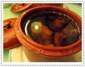 甜杏仁豬肺湯 甜杏仁豬肺湯