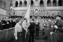 比斯庫&middot;貝洛在工人衛隊成立大會上