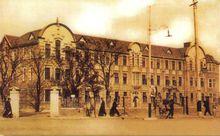 公立暨漢璧禮西童男校（今四川北路上）