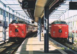 宮崎機場線的特急列車（宮崎空港站）