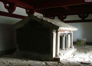 孝堂山郭氏墓氏祠 孝堂山郭氏墓氏祠