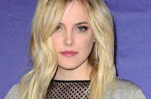 萊莉·科奧 萊莉·科奧