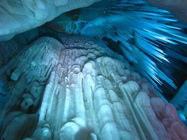 萬年冰洞 萬年冰洞