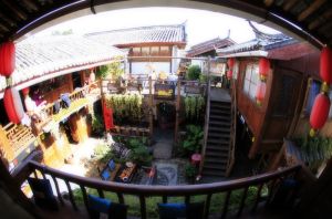 麗江納里那裡花園客棧