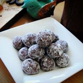 朱古力圓圓雪球餅乾 朱古力圓圓雪球餅乾