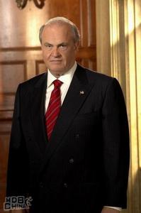 《法律與秩序》