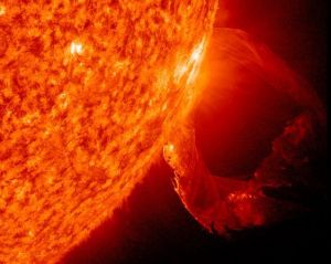 太陽噴射出的一個離子環