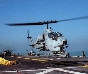 AH-1超眼鏡蛇直升機